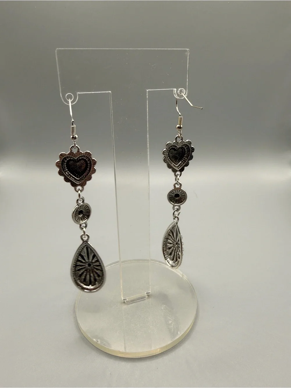 Silver Tone Heart & Teardrop Dangle Earrings - Handmade #E0455C